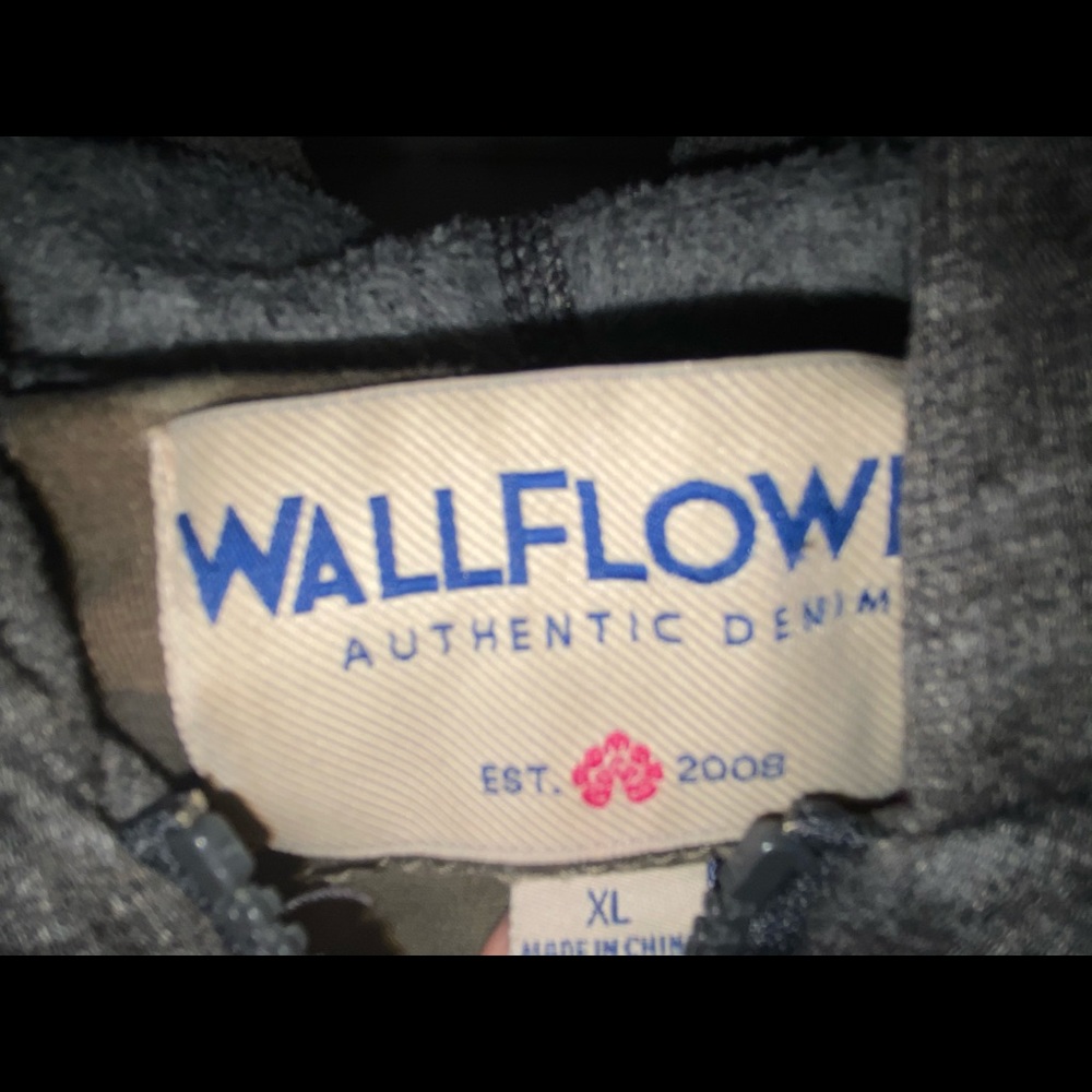 Jean Jacket - Picture 2 of 2